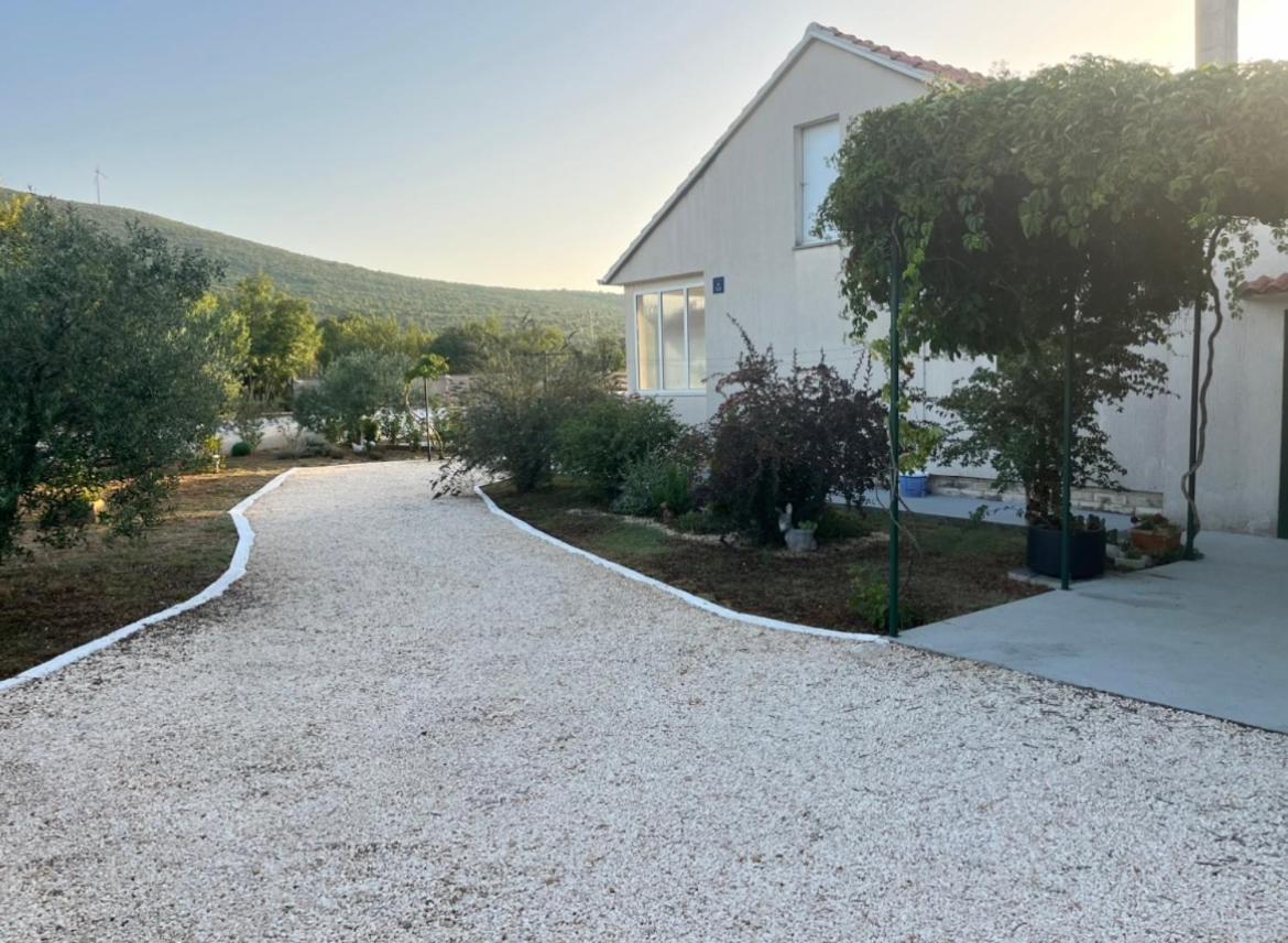 Mediterranean Olive Waterfallskrka-Croatia Villa Gulin Eksteriør billede